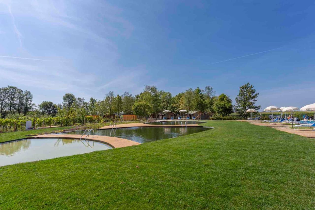 Agriturismo Tenuta Regina - Glamping Luxury Lodges And Apartments Palazzolo dello Stella Екстер'єр фото