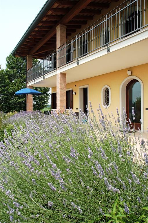 Agriturismo Tenuta Regina - Glamping Luxury Lodges And Apartments Palazzolo dello Stella Екстер'єр фото
