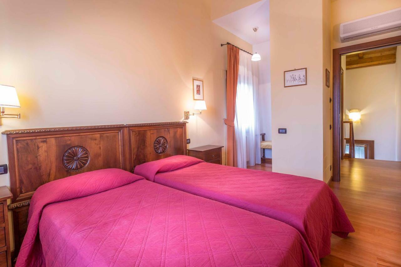 Agriturismo Tenuta Regina - Glamping Luxury Lodges And Apartments Palazzolo dello Stella Екстер'єр фото