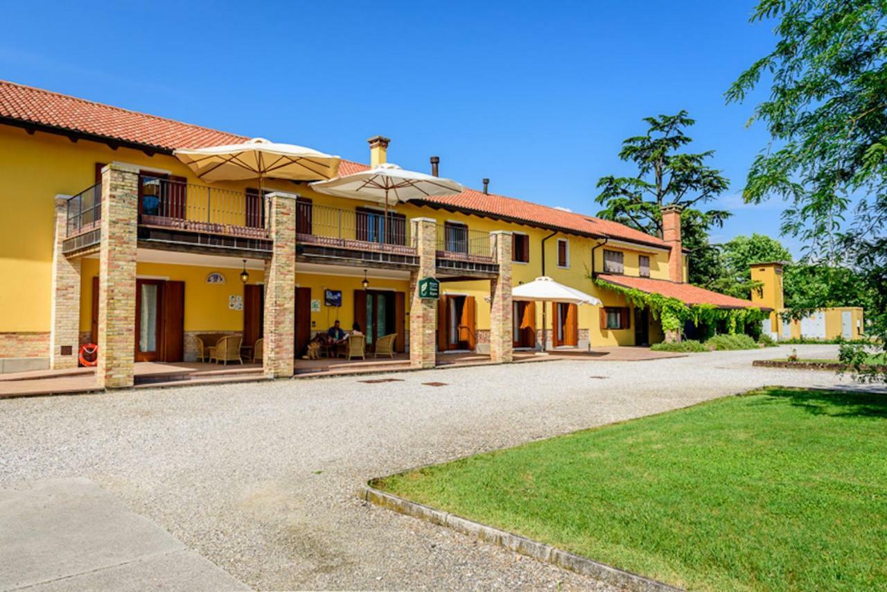 Agriturismo Tenuta Regina - Glamping Luxury Lodges And Apartments Palazzolo dello Stella Екстер'єр фото
