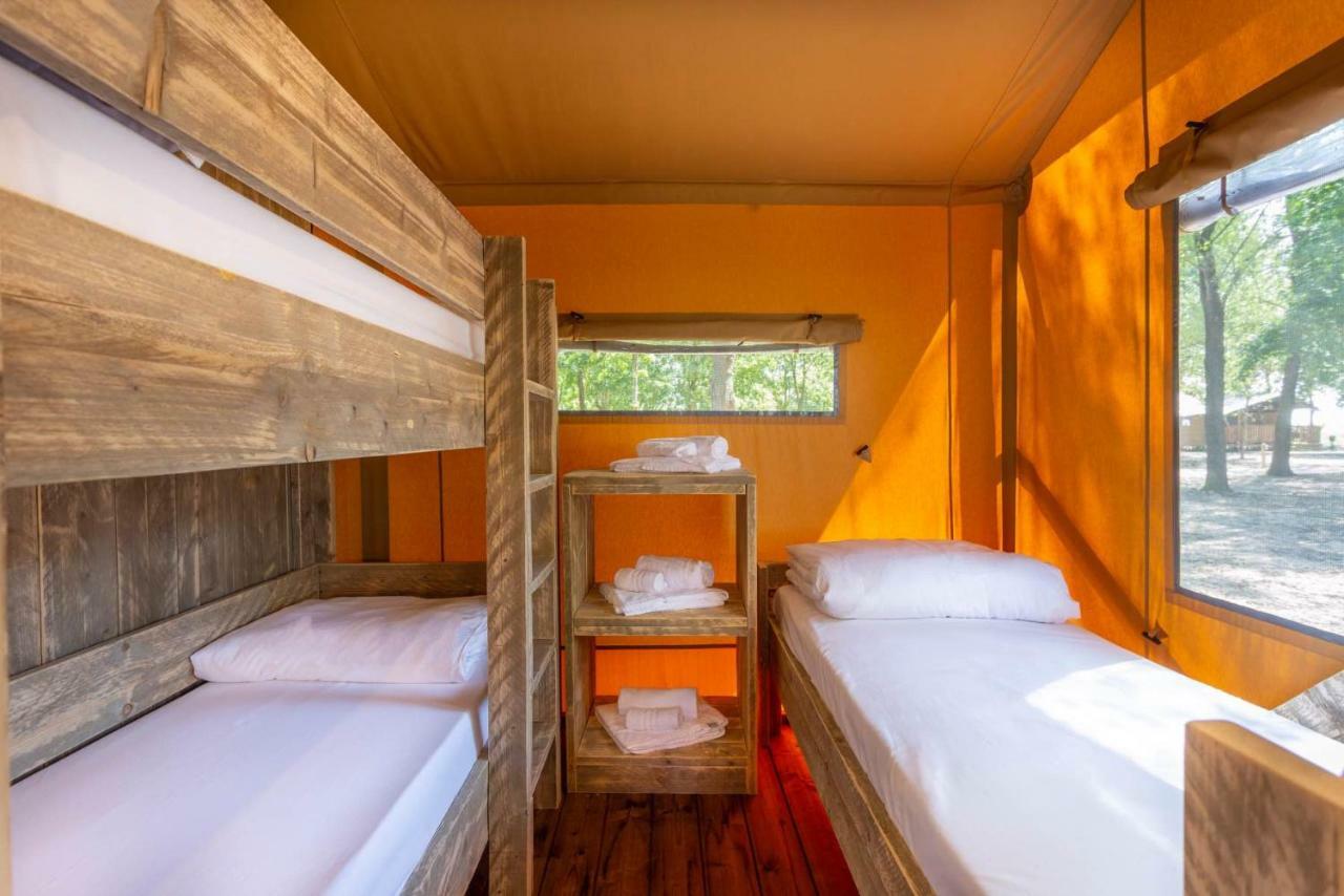 Agriturismo Tenuta Regina - Glamping Luxury Lodges And Apartments Palazzolo dello Stella Екстер'єр фото