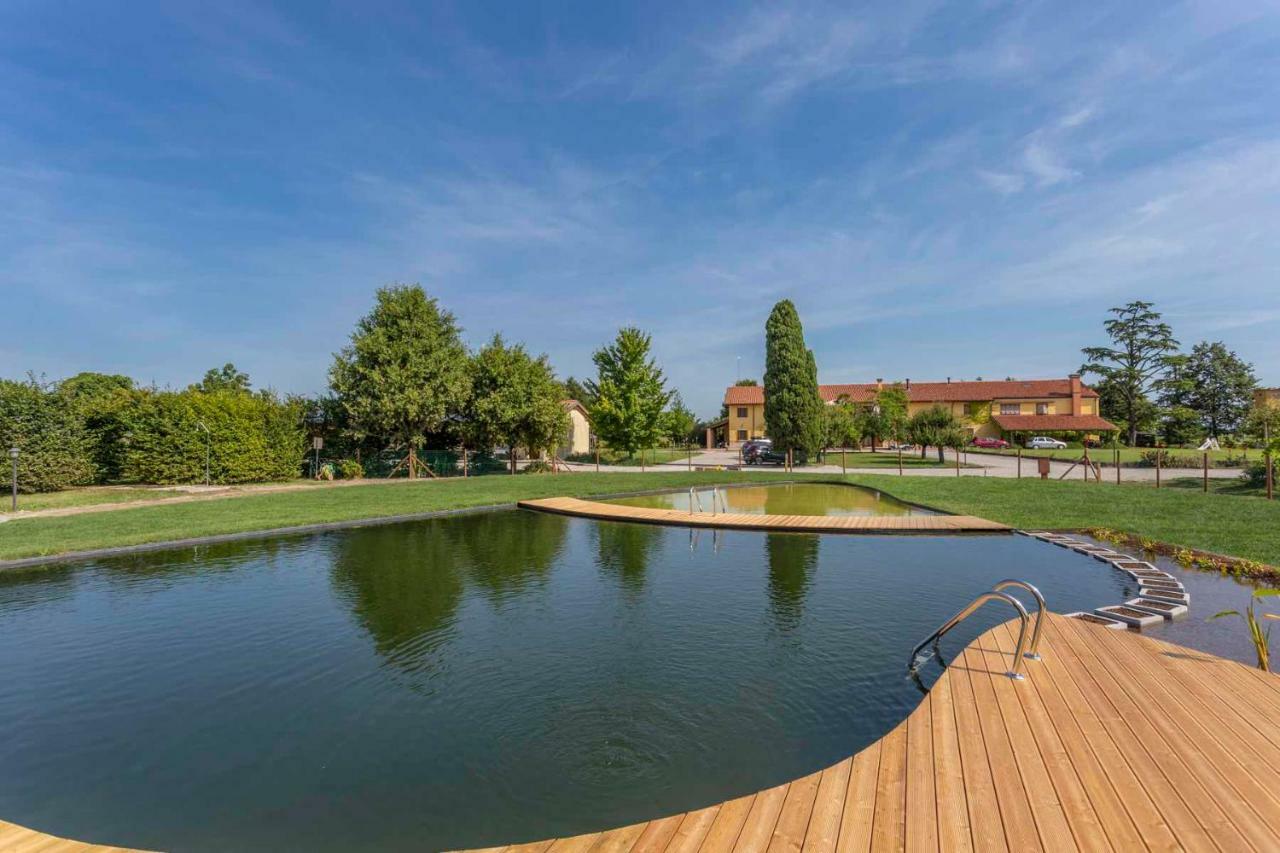 Agriturismo Tenuta Regina - Glamping Luxury Lodges And Apartments Palazzolo dello Stella Екстер'єр фото